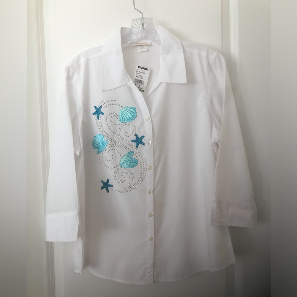 NWT Women's Tia White Button Down Shirt with Ocean Theme Embellishments